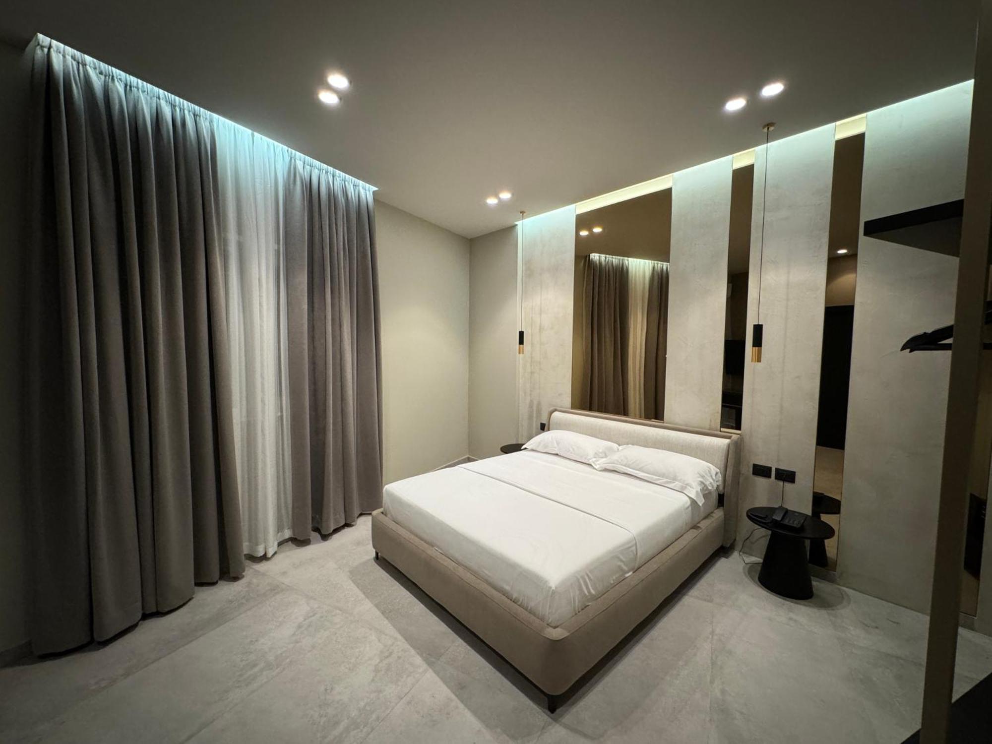 Nuna Hotel Radhime Ngoại thất bức ảnh