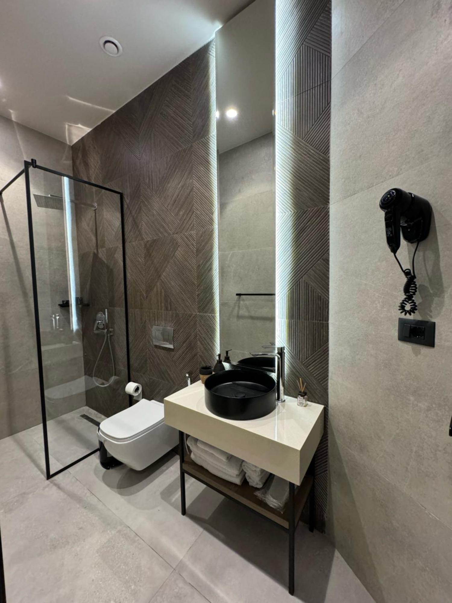 Nuna Hotel Radhime Ngoại thất bức ảnh