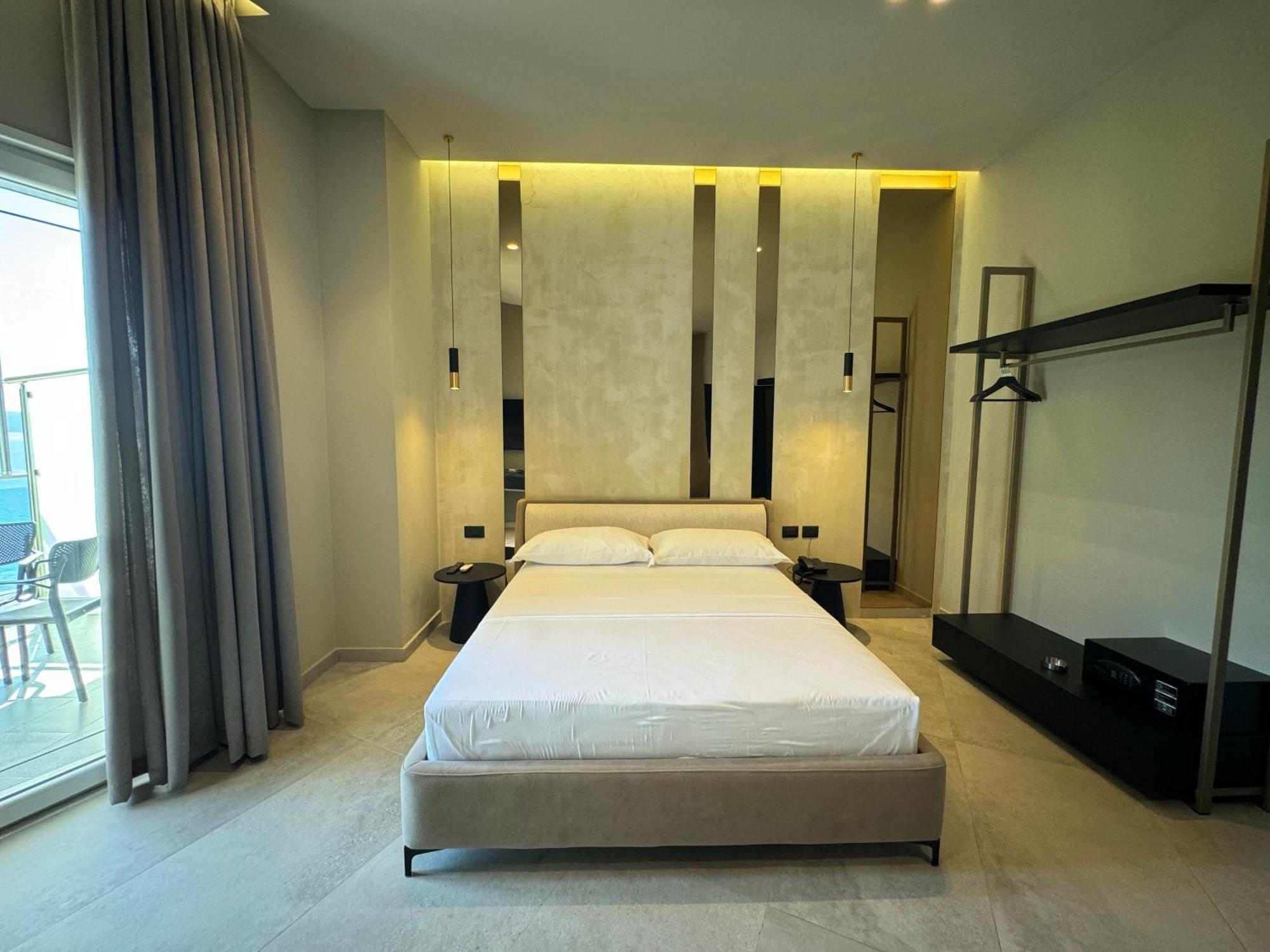Nuna Hotel Radhime Ngoại thất bức ảnh