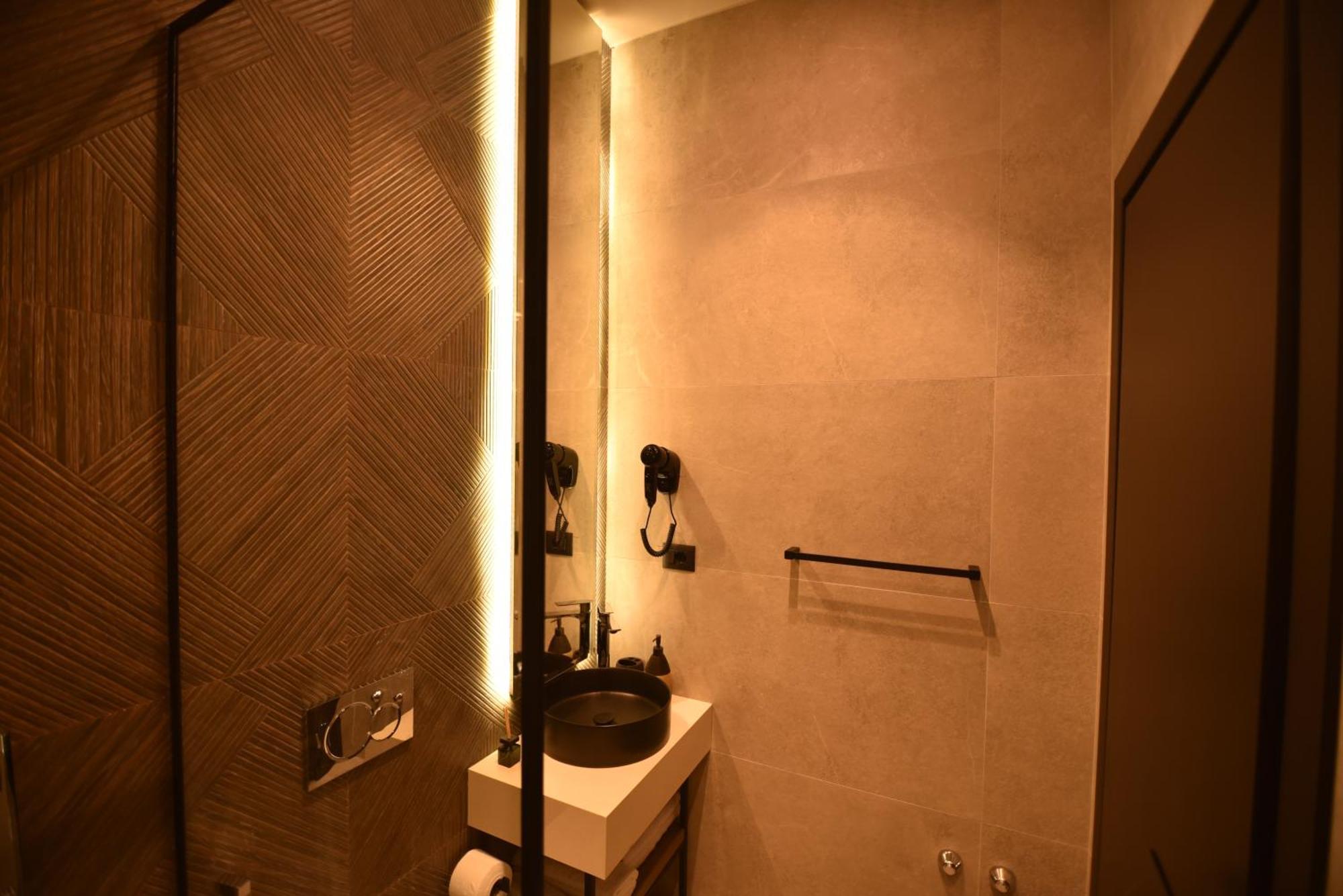 Nuna Hotel Radhime Phòng bức ảnh