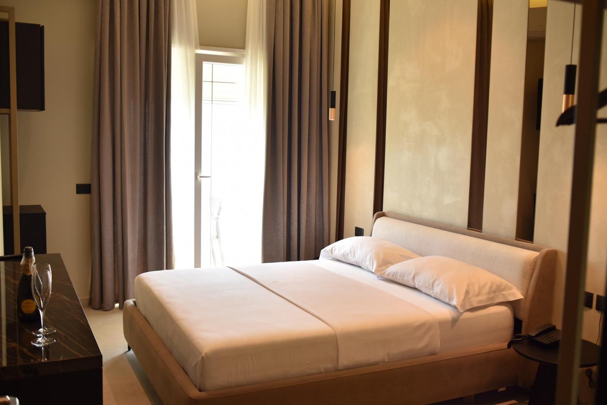 Nuna Hotel Radhime Phòng bức ảnh